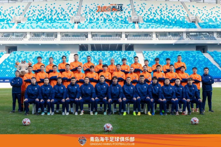  青島海牛一線隊名單：老將鄭龍、薩里奇坐鎮(zhèn)，金洋洋等新援在列