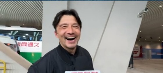  帶孩子和帶球隊哪個更累？謝暉笑言：都累，但帶孩子更累