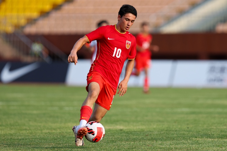  足球報(bào)：U17國足集結(jié)開訓(xùn)，將與07年齡段精英隊(duì)進(jìn)行兩場(chǎng)熱身賽
